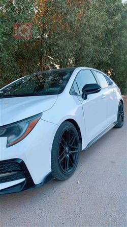 تۆیۆتا کۆرۆلا